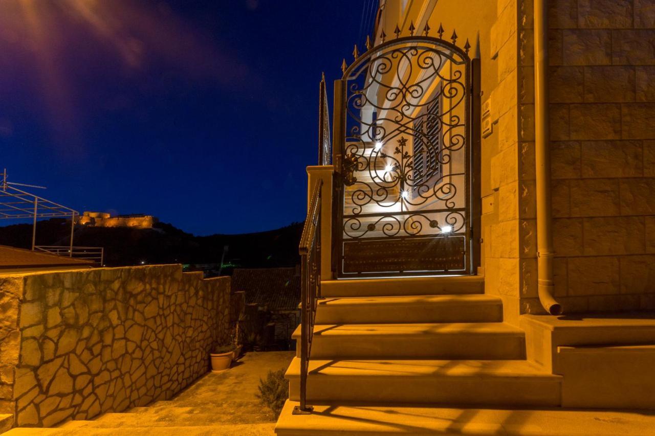 Villa Capitis In The Center Hvar Town Luaran gambar