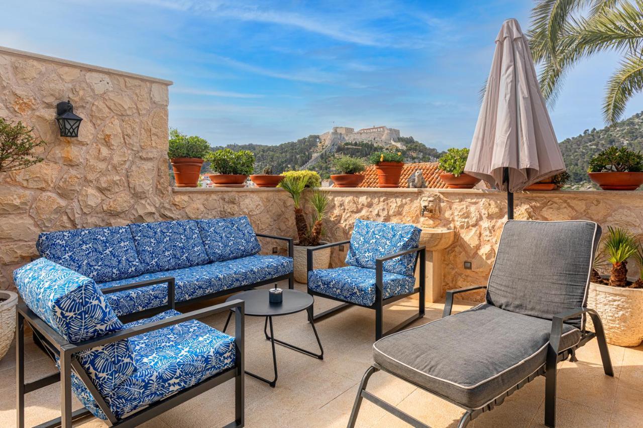 Villa Capitis In The Center Hvar Town Luaran gambar