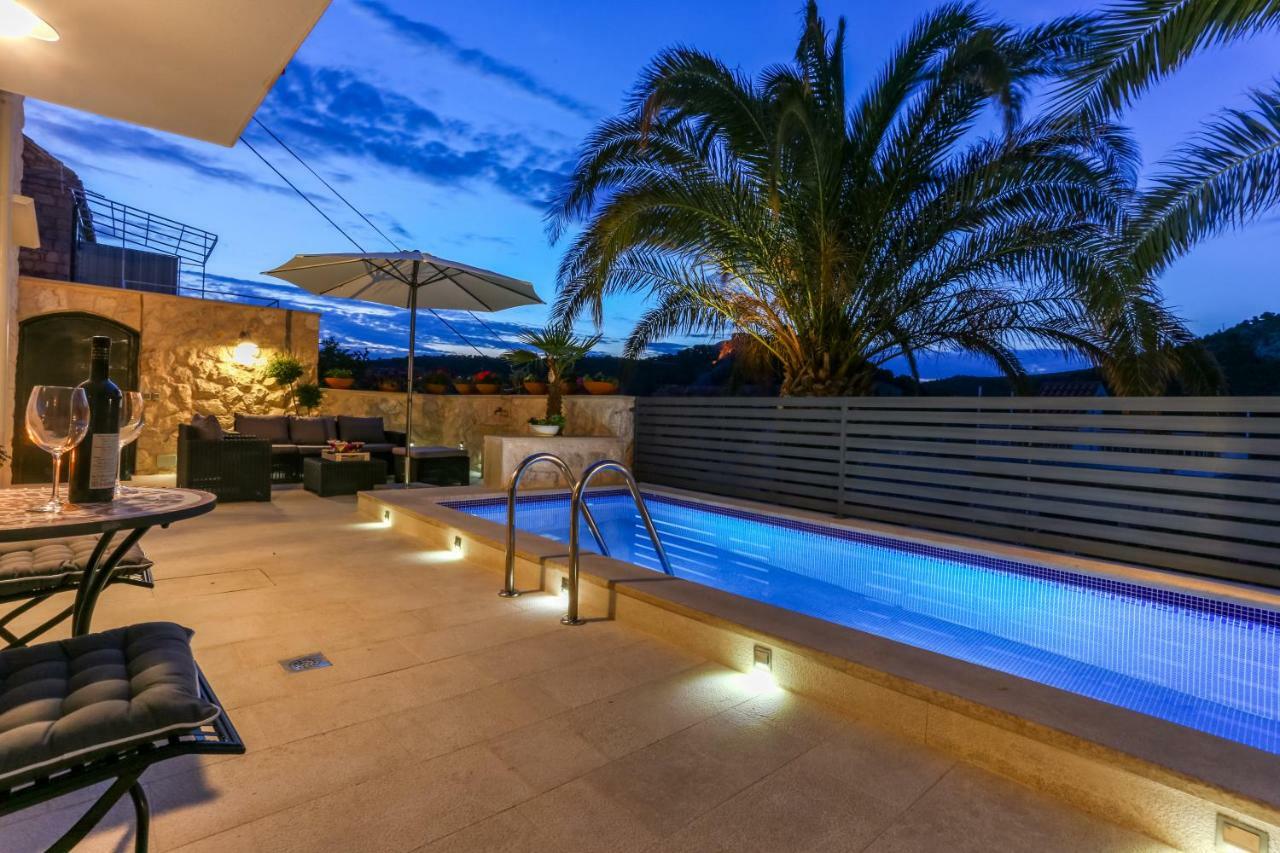 Villa Capitis In The Center Hvar Town Luaran gambar